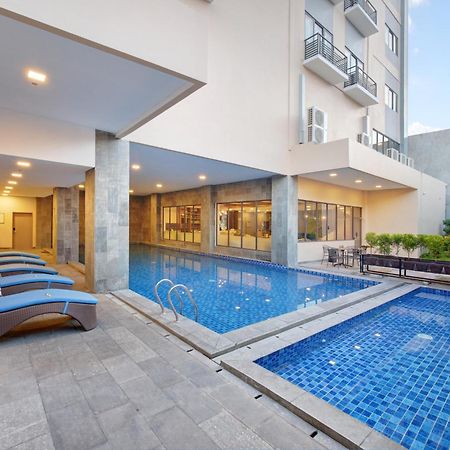 Aston Palu Hotel & Conference Center Εξωτερικό φωτογραφία