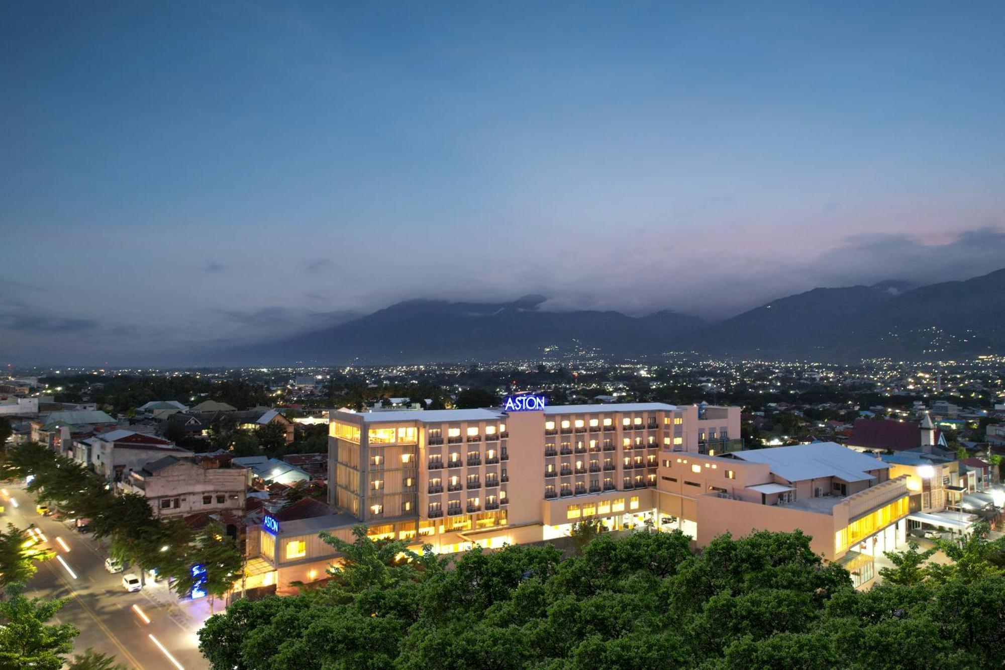 Aston Palu Hotel & Conference Center Εξωτερικό φωτογραφία