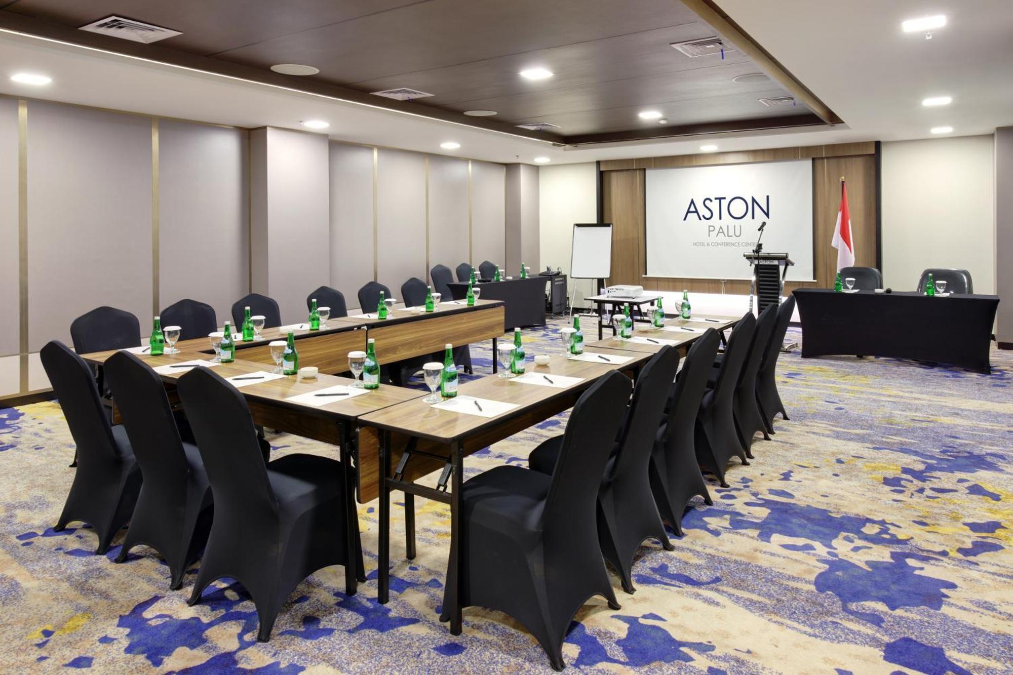Aston Palu Hotel & Conference Center Εξωτερικό φωτογραφία