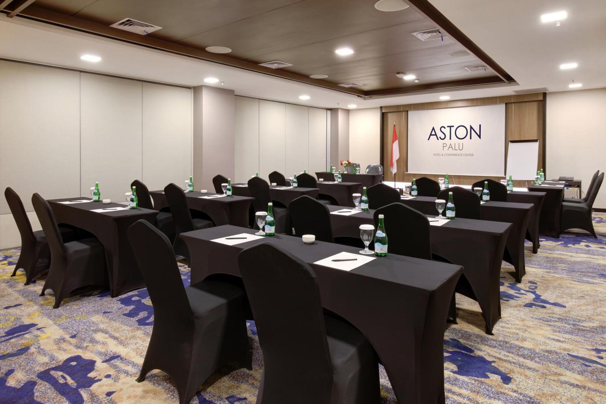 Aston Palu Hotel & Conference Center Εξωτερικό φωτογραφία