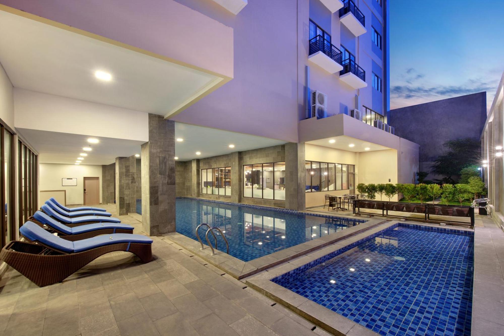 Aston Palu Hotel & Conference Center Εξωτερικό φωτογραφία